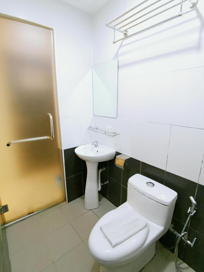 Hkf Hotel كاجانغ المظهر الخارجي الصورة